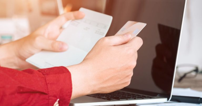 Why You Should Buy a Chime Bank Account in 2025: A Complete Review for Digital Users and Entrepreneurs